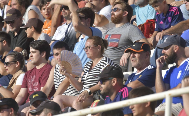 Doscientos aficionados albinegros viajarán este viernes al estadio del Levante por 15 euros