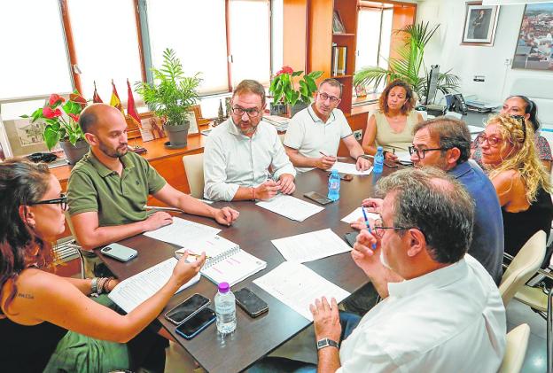 Gobierno y oposición encaran en Lorca su curso político más intenso