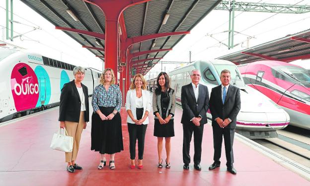 Cuatro de los seis servicios con Madrid cambian hoy Atocha por Chamartín