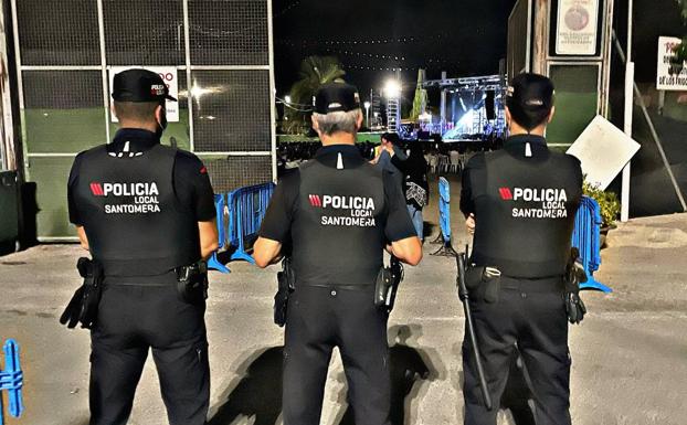 Detenido un chico por un presunto pinchazo a una joven en las fiestas de Santomera