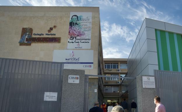 Padres del colegio Maristas de Murcia denuncian que un profesor investigado por abusos en Valencia dio clase allí hasta 2020