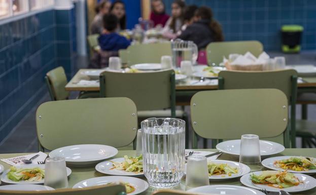 La escalada de los costes asfixia las cuentas de los ‘catering’ de los comedores escolares