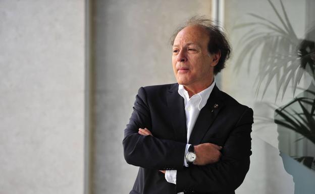 Javier Marías, punto final a una exigente ambición literaria