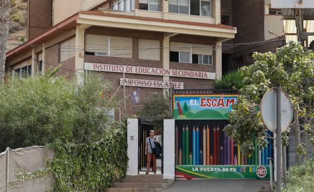 El menor que apuñaló a un compañero de clase en Águilas irá a un centro en régimen cerrado