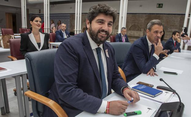 Miras asegura que llevará a la Asamblea una ley para «blindar la Región frente a la subida de impuestos»