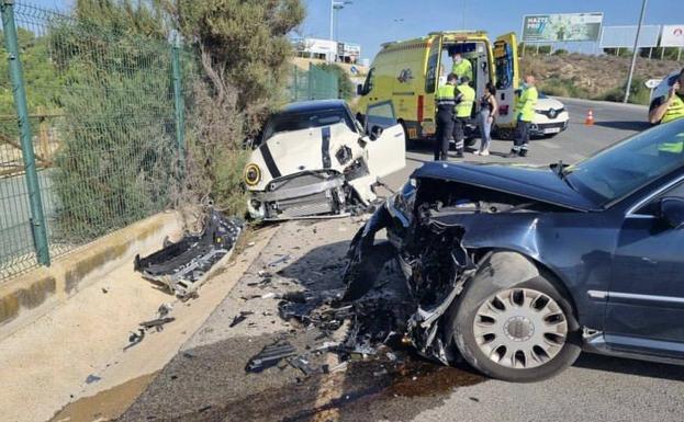 Dos heridos en un accidente en la urbanización de La Alcayna de Molina de Segura