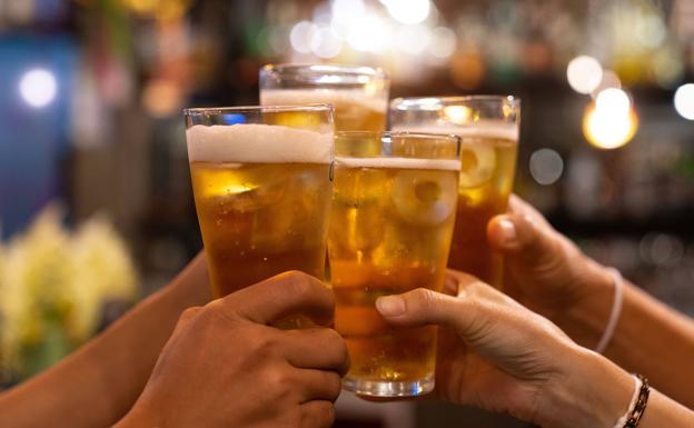 Cuántas cervezas diarias se considera alcoholismo