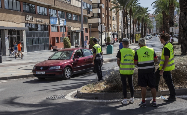 Quejas y confusión por los problemas de tráfico al coincidir tres eventos deportivos en Cartagena