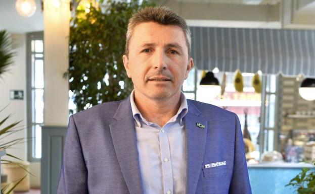 El diputado de Vox Pascual Salvador se postula como secretario de la Mesa de la Asamblea