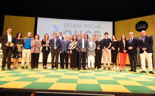 El Grupo Social ONCE premia el respaldo y la fidelidad de la sociedad de la Región de Murcia