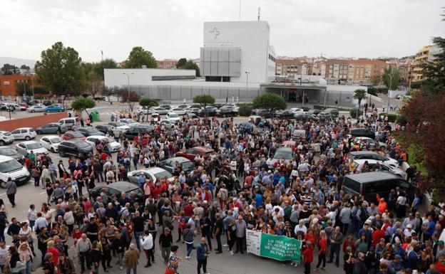 Yecla vuelve a salir a la calle para reclamar mejoras en la asistencia sanitaria