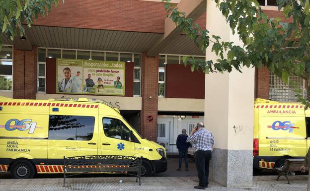 Herida una mujer de 70 años tras colisionar dos vehículos en El Palmar