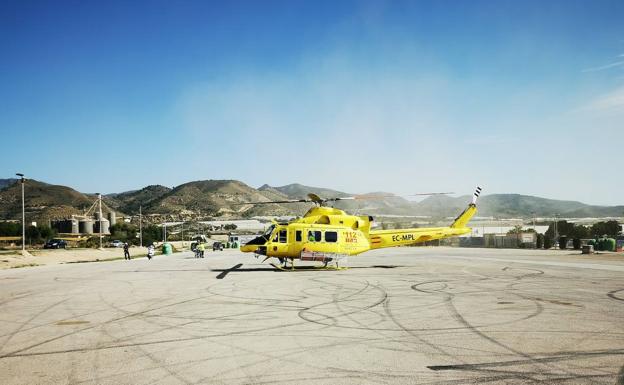 Rescatan en helicóptero a un senderista herido en Mazarrón