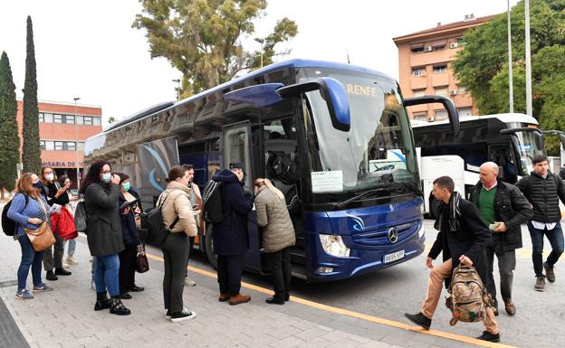 «De Murcia a Madrid hay un vía crucis»