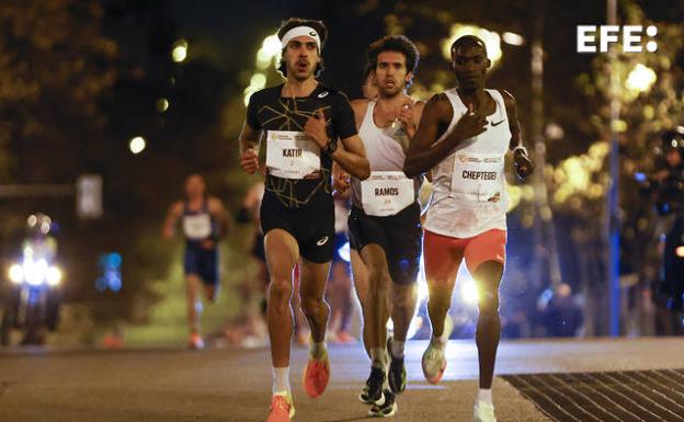 El muleño Mohamed Katir roza la victoria en la San Silvestre Vallecana