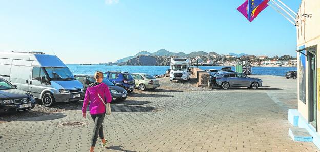 Fomento mantiene el silencio sobre el nuevo restaurante en Cabo de Palos tras dos meses