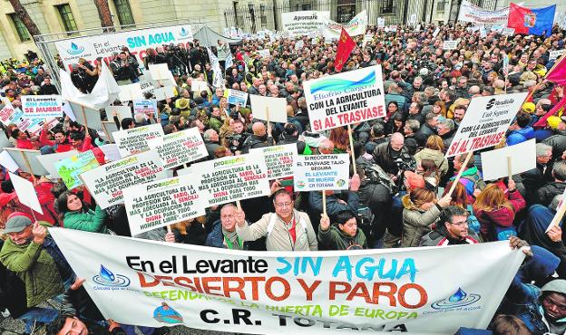 El sector agrario, tajante: «La Región se muere sin el agua del Tajo-Segura»