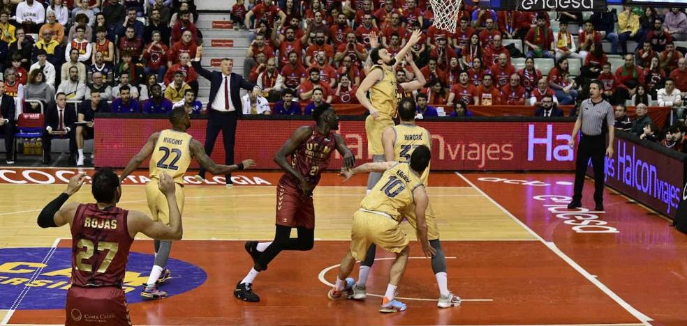 El Barça adelanta al UCAM Murcia en el primer cuarto