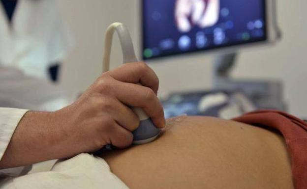 Salud solo notificó un aborto en la sanidad pública de la Región de Murcia en 2021