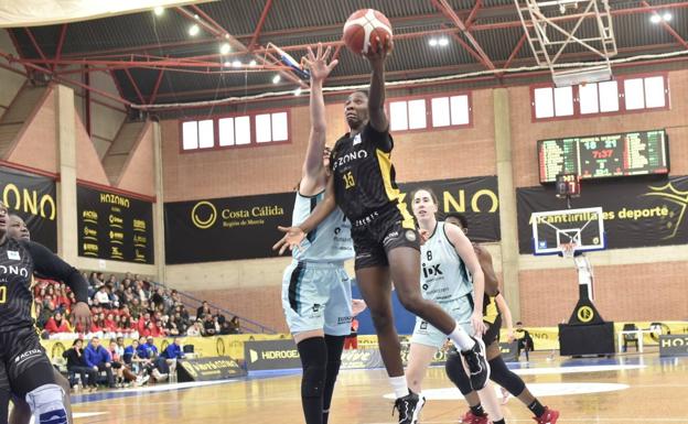 El Hozono Global Jairis vence al Euskotren 73-70