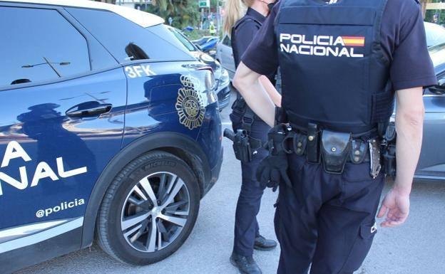 La Policía Nacional detiene a un hombre por una agresión sexual en un centro comercial de Lorca