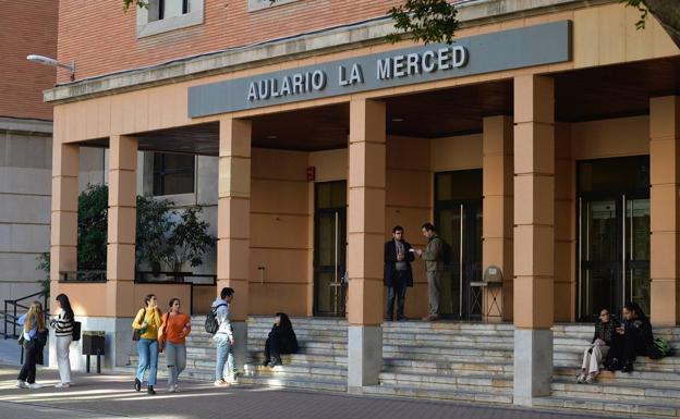 Los profesores asociados de la universidad de Murcia irán a la huelga si no se garantizan sus contratos