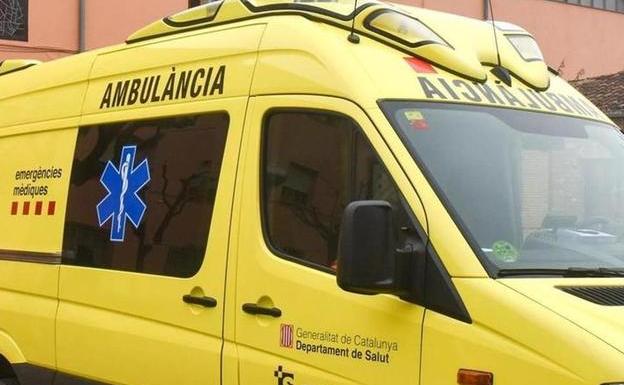 Muere una niña y su gemela está herida grave tras caer de un tercer piso Barcelona