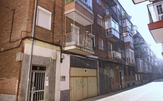 Hallan muerta a una mujer desaparecida en un piso tapiado de Valladolid