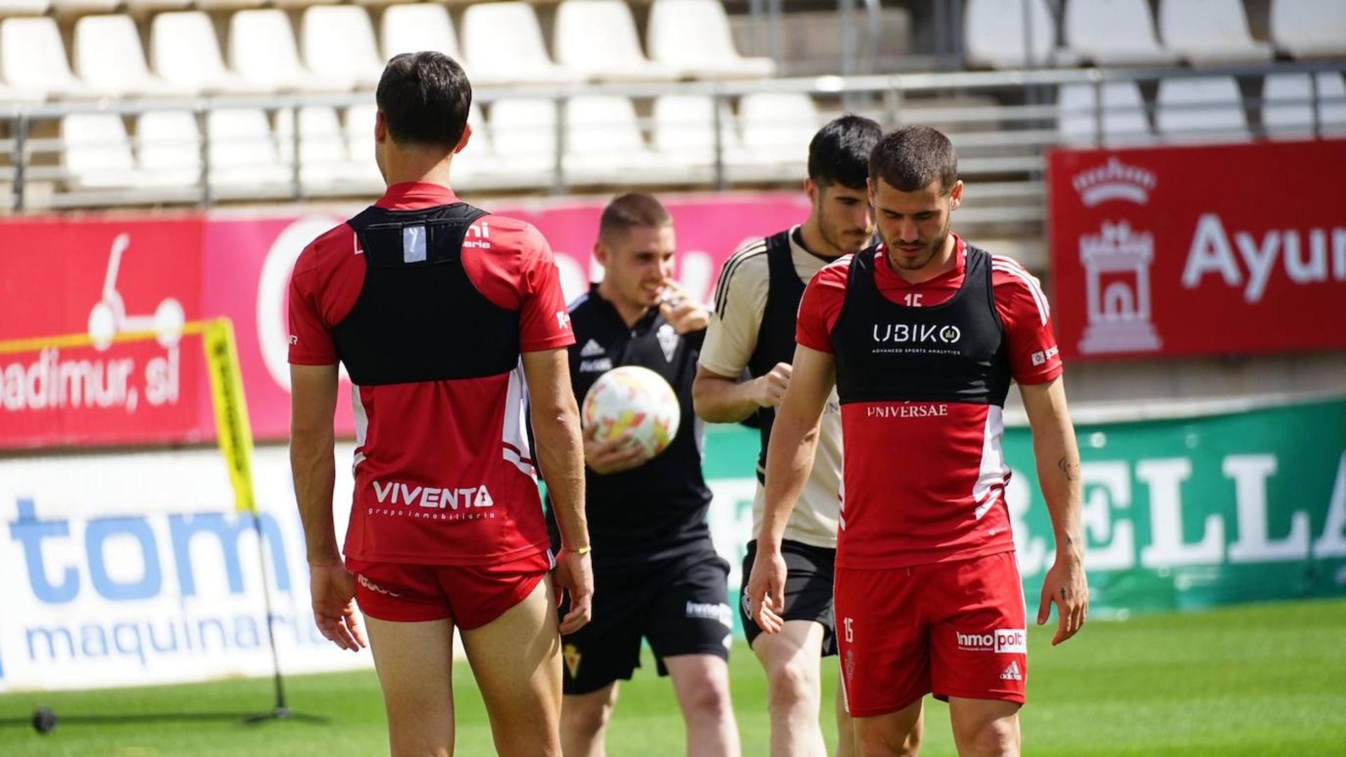 El Real Murcia entrenará mañana a puerta abierta