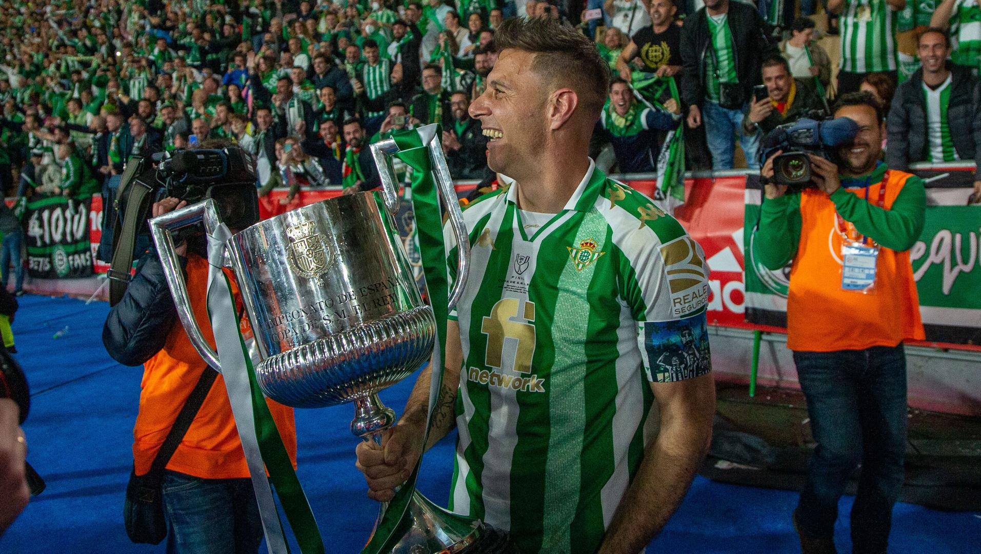 Joaquín, la sonrisa del Betis, cuelga las botas