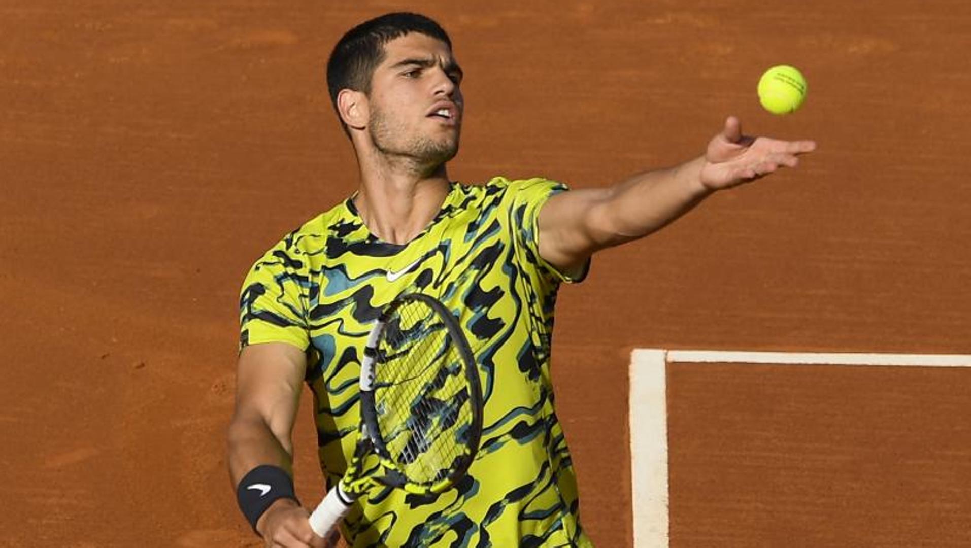 Exhibición de Alcaraz para regalarse la final del Masters 1.000 de Madrid