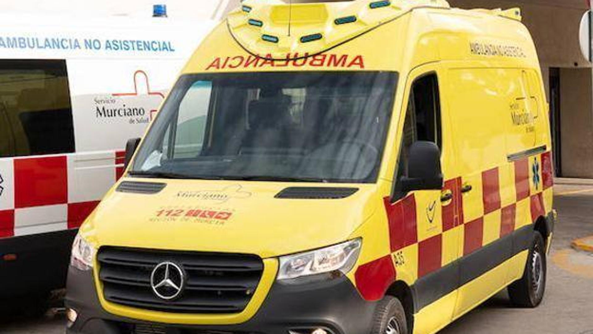 Un herido al colisionar dos tráileres en la A-7 en Lorca