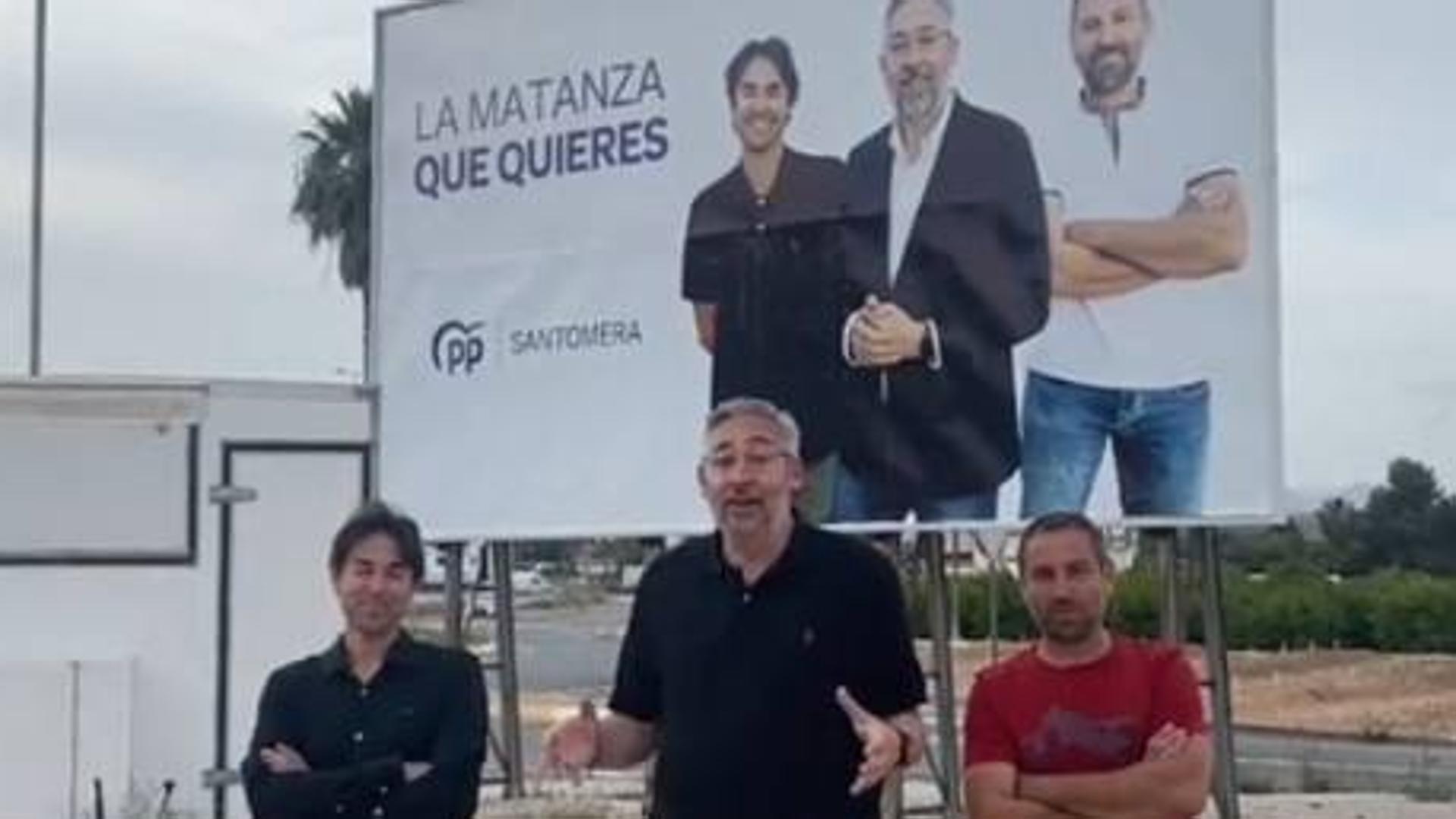 Víctor Martínez aprovecha el cartel viral de La Matanza para promocionar la pedanía