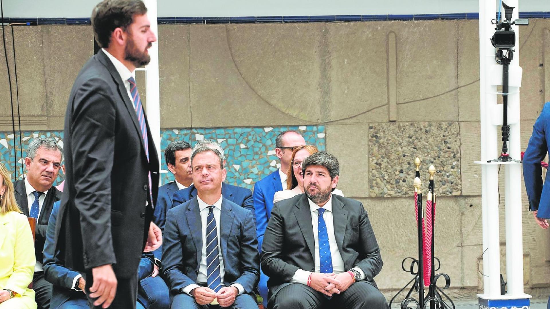 El PP dice que Vox solo quería presidir la Cámara y que rechazó otras opciones para entrar en la Mesa