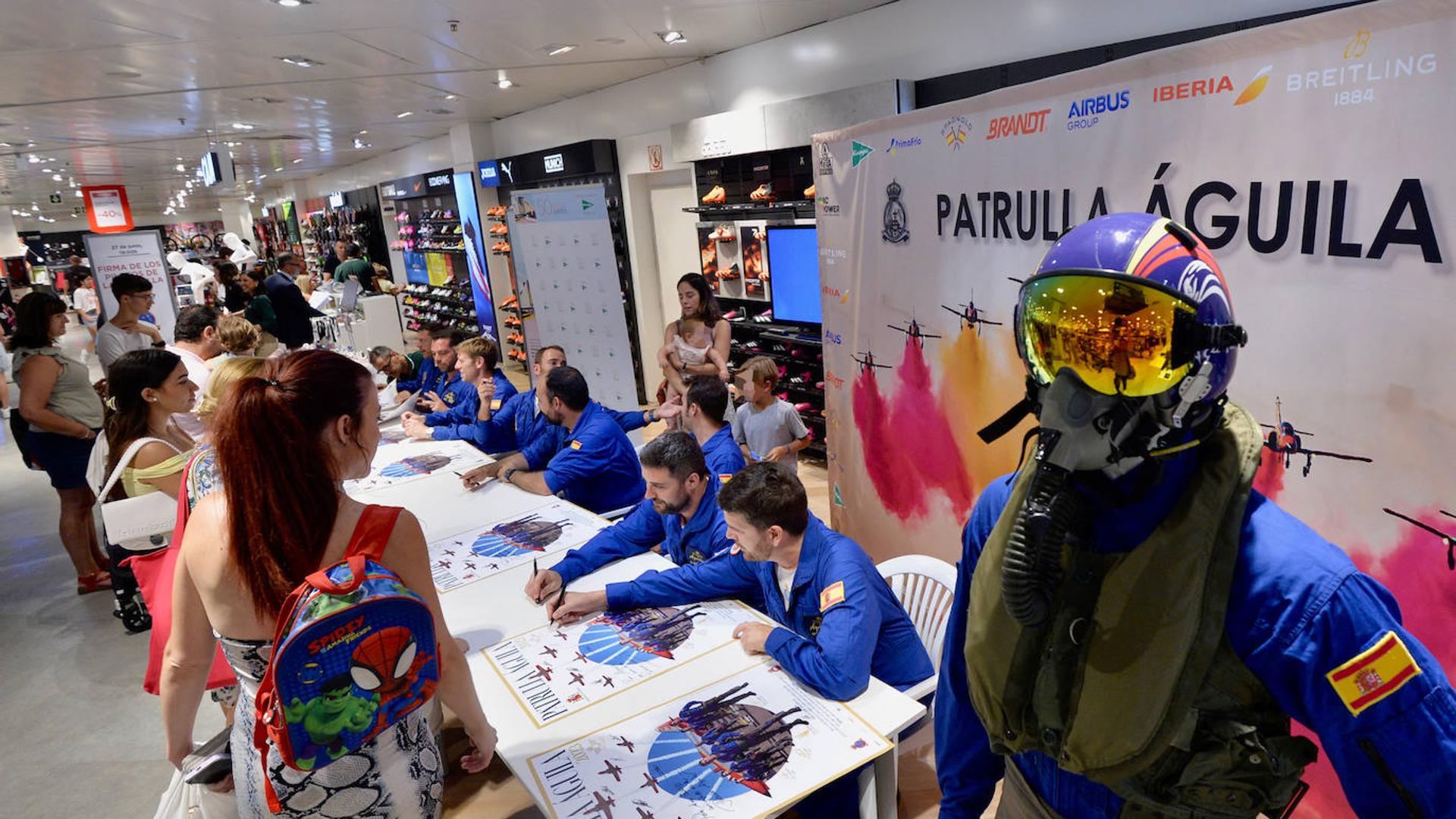 La Patrulla Águila disfruta en tierra