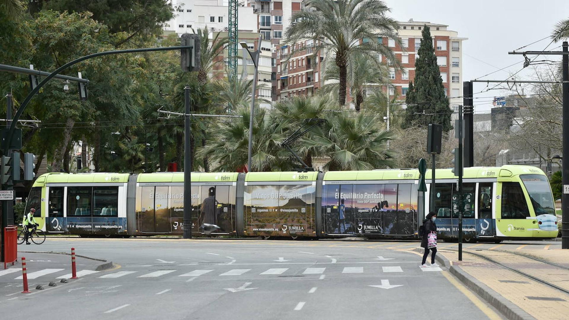 Herida una niña de 12 años al ser atropellada en la Plaza Circular de Murcia