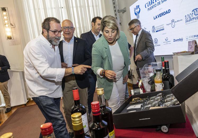 Un mar de tapas en Cartagena Puerto de Sabores entre salazones, michirones, caldero y asiático