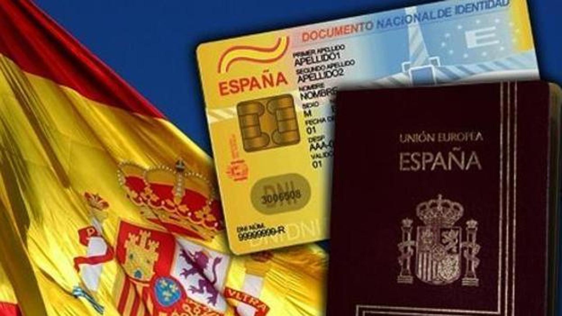 Más de 10.500 extranjeros se nacionalizaron españoles en 2022, la cifra más alta de la última década