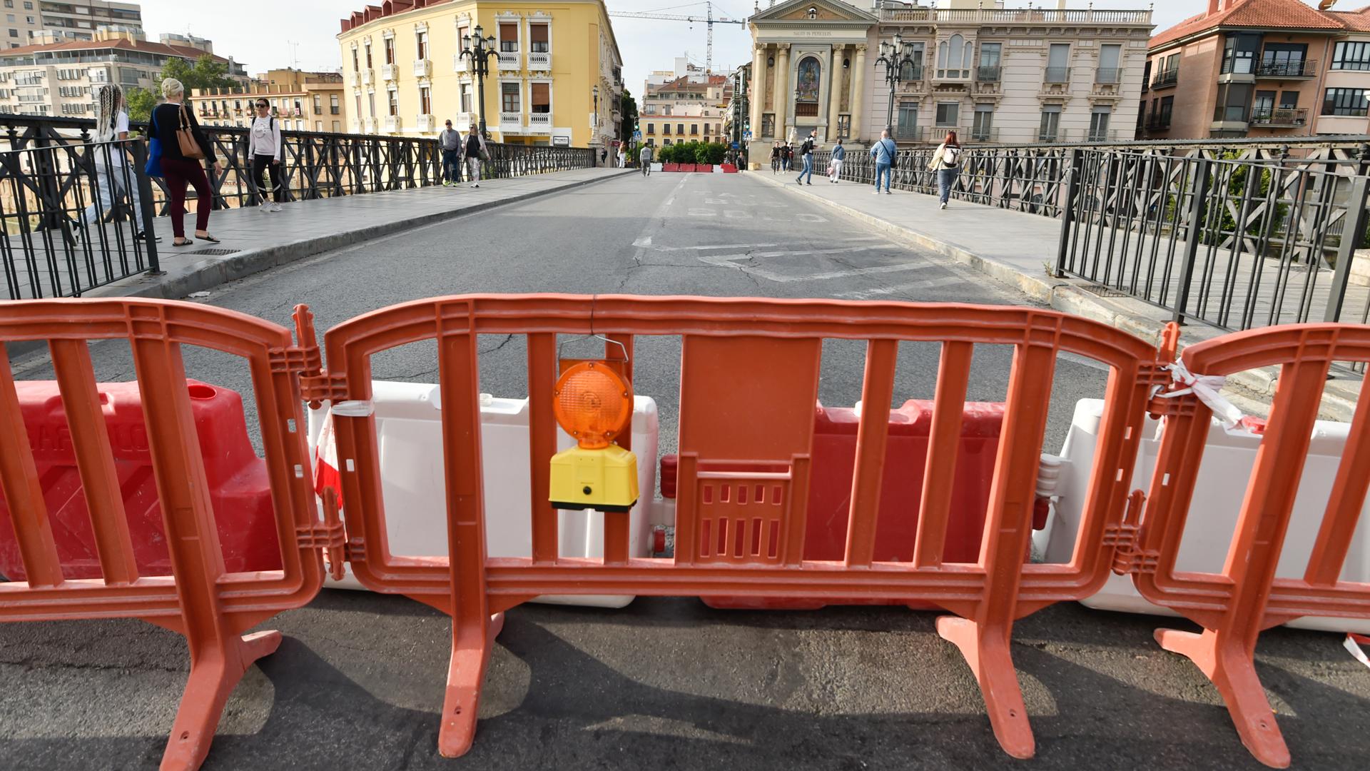 El Puente Viejo de Murcia se abrirá de nuevo al tráfico en 15 días