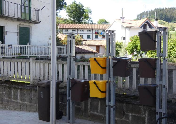 Así recogen la basura los tres municipios españoles que Europa pone como ejemplo por su reciclaje