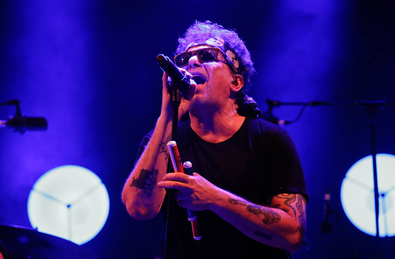 El «terrible» concierto de Calamaro en La Mar de Músicas de Cartagena: «Se me fue la pinza»