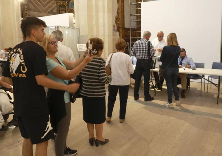 La abstención y los extremos acaparan el voto joven en la Región de Murcia