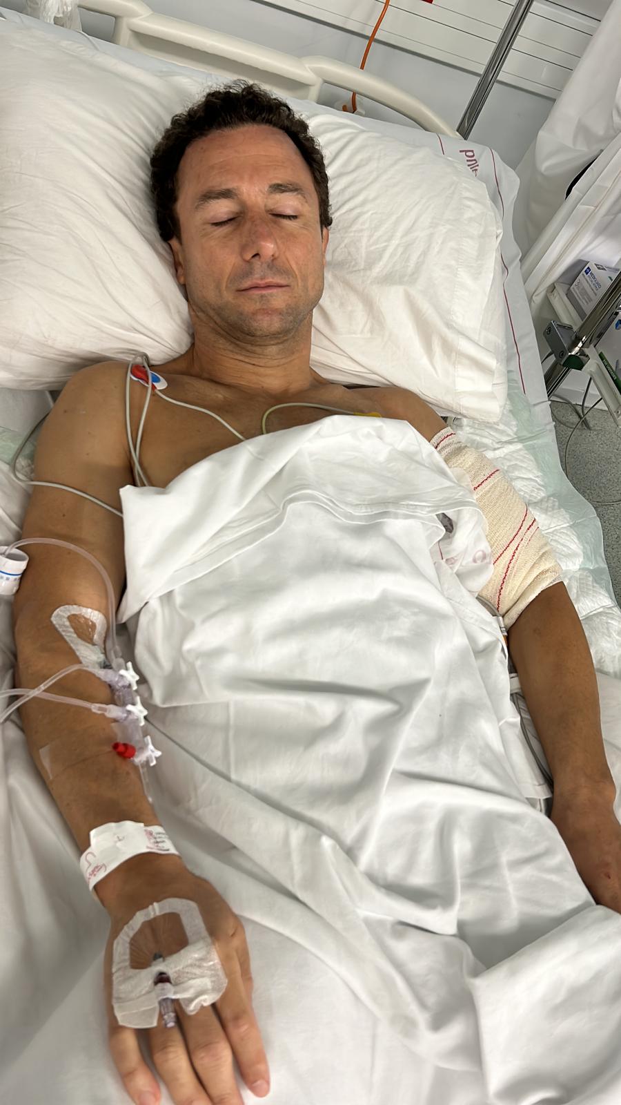 Rafaelillo, operado en Murcia de una cornada de 15 centímetros en el brazo