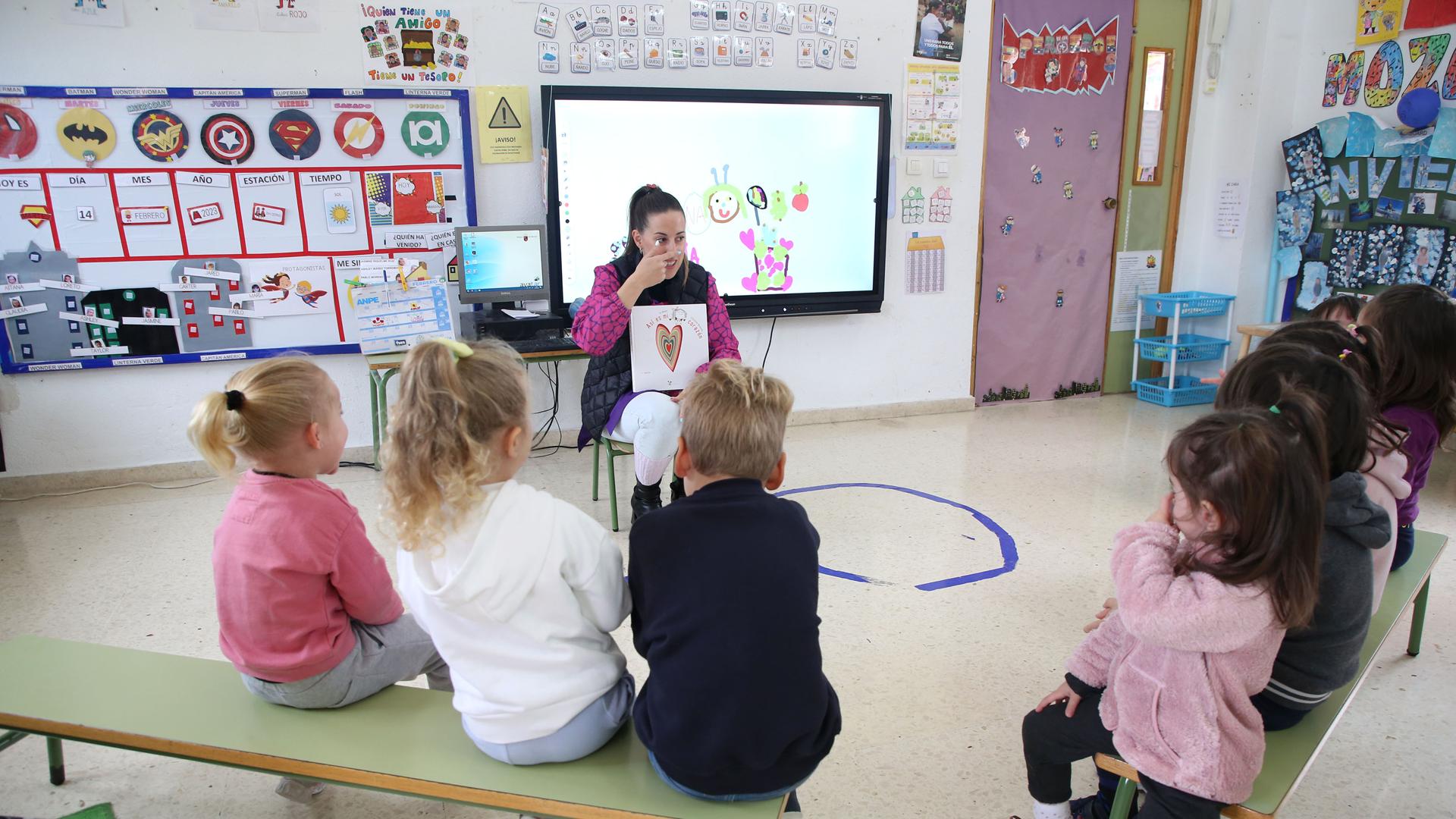 Más de 300 auxiliares de cinco idiomas se incorporarán a las aulas de la Región de Murcia