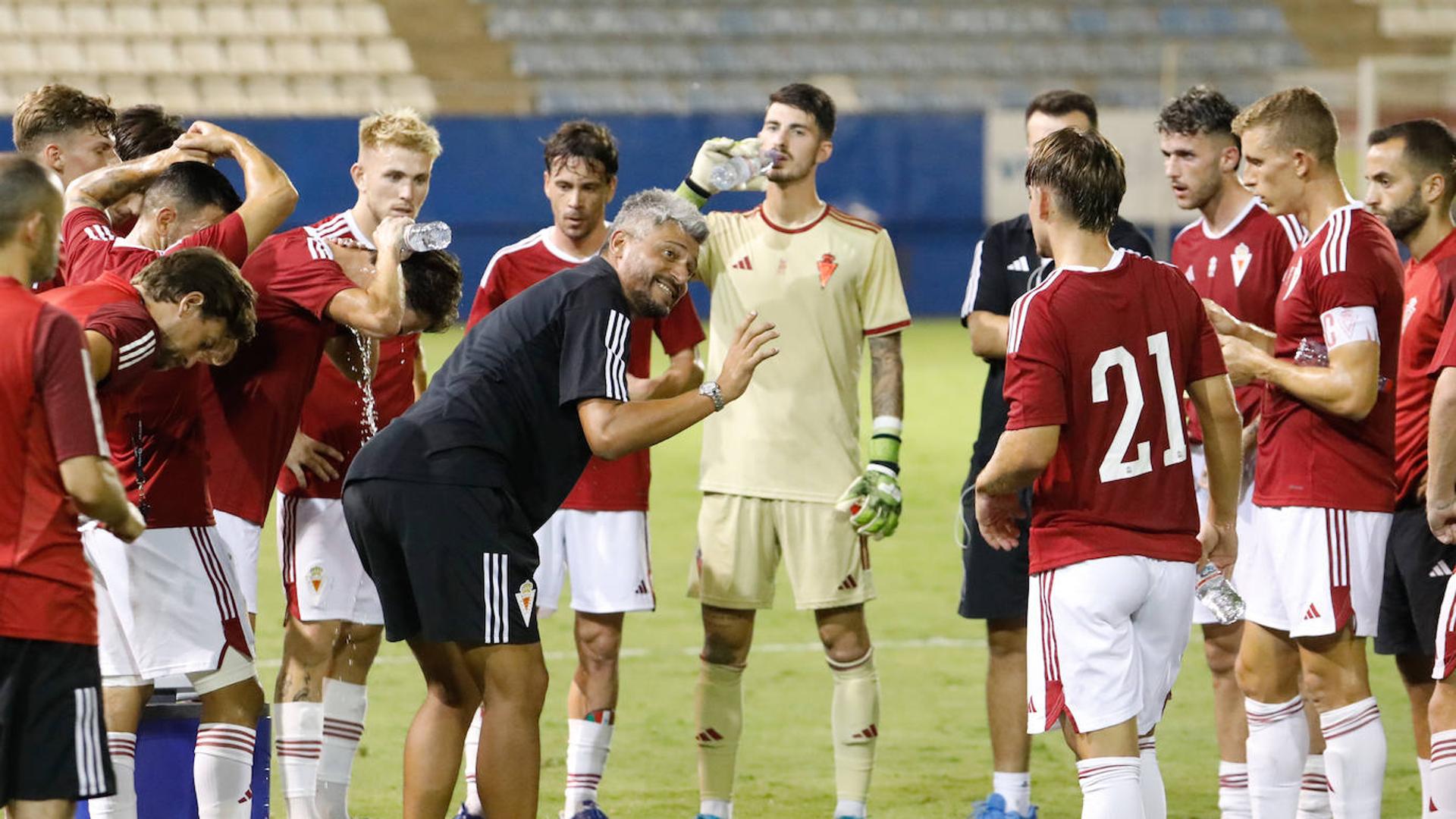 El Real Murcia cierra hoy la pretemporada en Orihuela