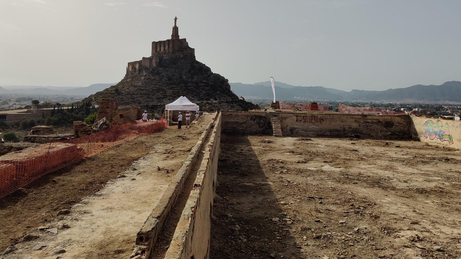 Avanzan en el Castillejo de Monteagudo los trabajos para convertirlo en un recinto visitable