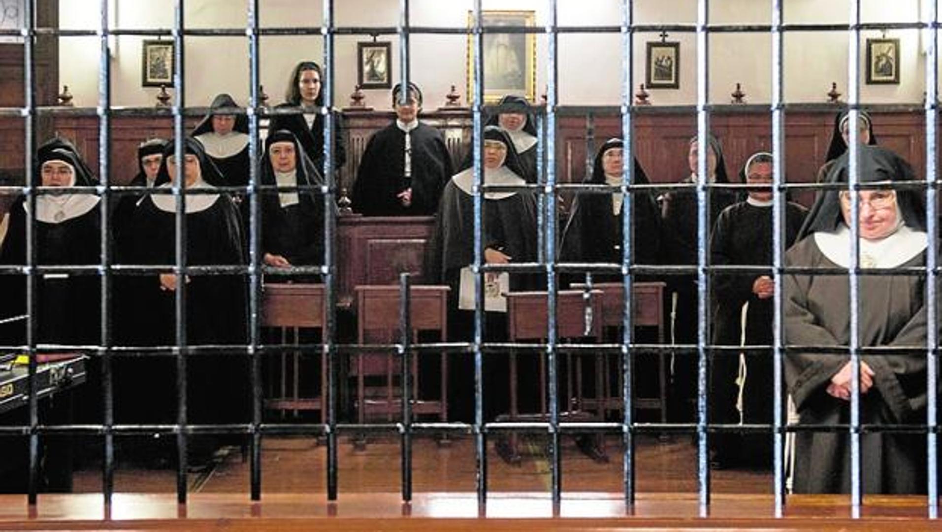 Las monjas clarisas de Mula no tendrán que pagar una multa de 100.000 euros por llevarse los bienes del monasterio