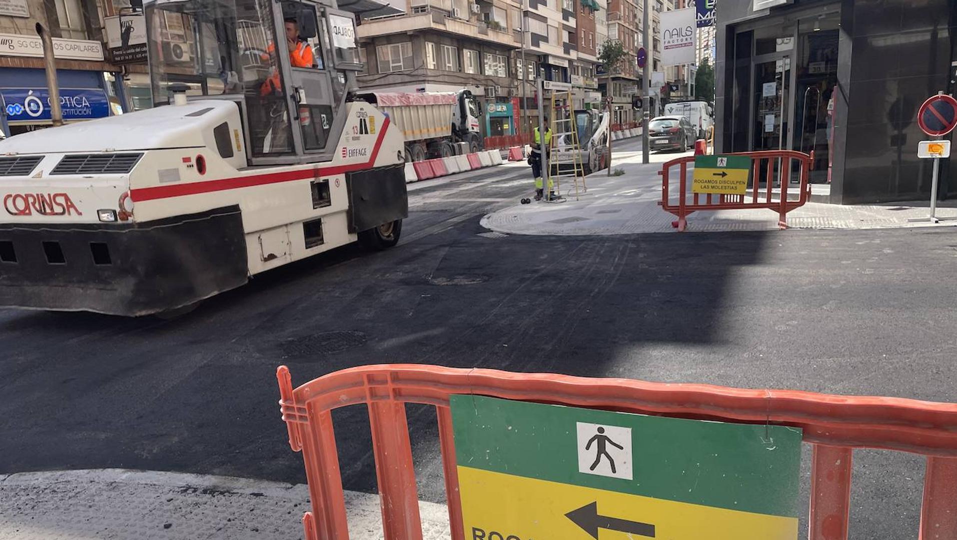 Los trabajos de pavimentación llegan este jueves al barrio del Carmen de Murcia