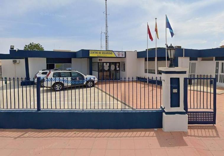 La Fiscalía archiva la denuncia contra el jefe accidental de la Policía Local de San Javier, pero abre la puerta a un expediente