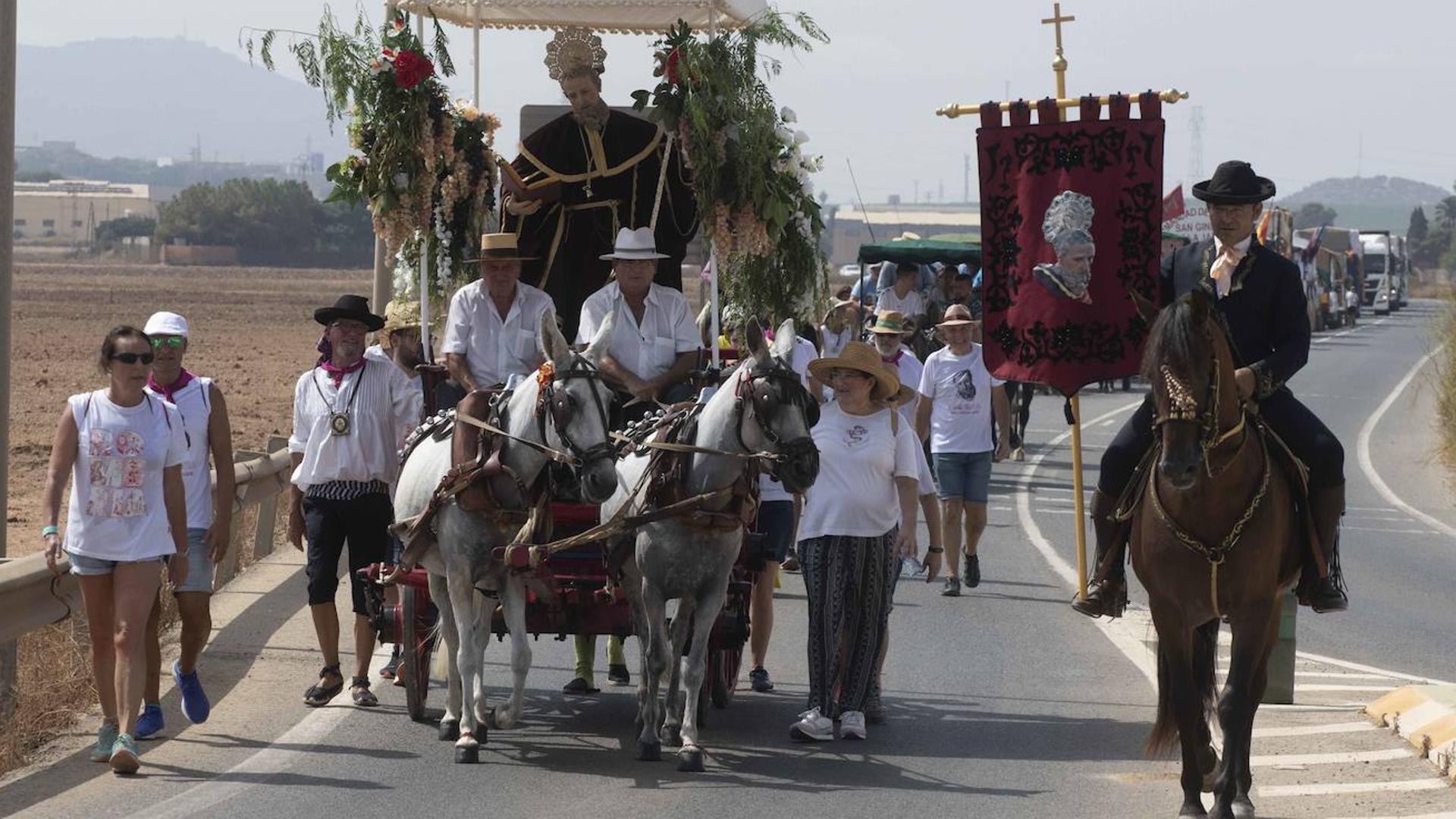 Los romeros honran a San Ginés de la Jara desde la Caridad en Cartagena